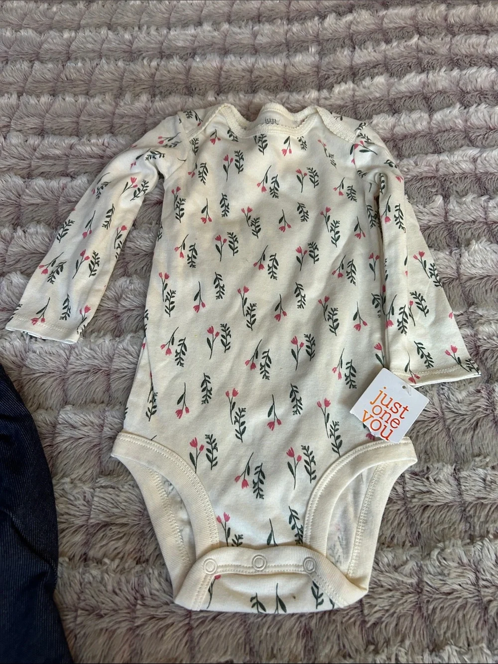 Carter's Cream Floral Bodysuit with Dark Blue Leggings size 18 months - Picture 2 of 3